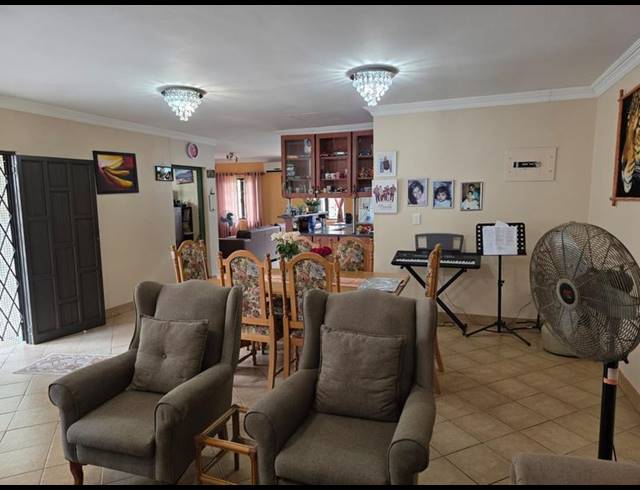 3 BEDROOM HOUSE FOR SALE IN HARINAGAR